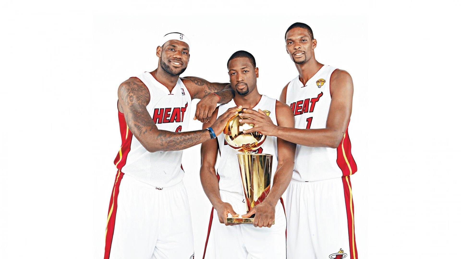 _凯尔特人展现团队精神，连胜不断_，凯尔特人报团